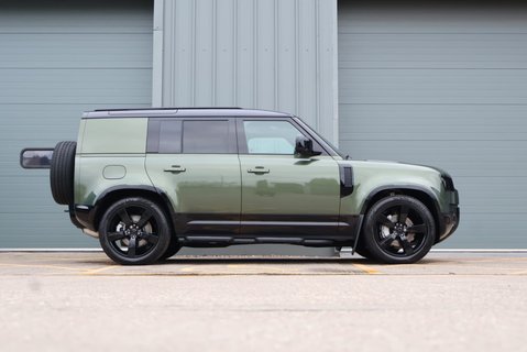 Land Rover Defender 110 BRAND NEW HARD TOP X-DYNAMIC HSE 350 WITH A GENUINE REAR SEAT CONVERSION  4