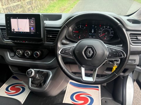 Renault Trafic SL28 SPORT DCI 21