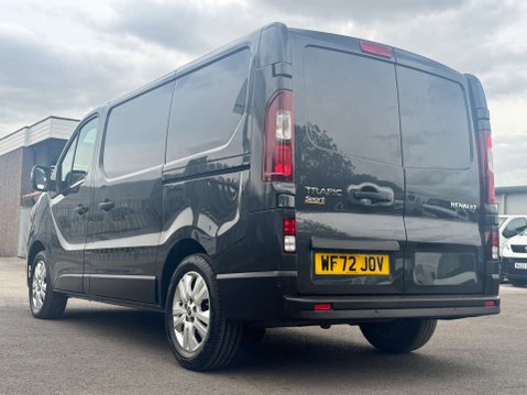 Renault Trafic 2.0 dCi Blue SL28 Sport Panel Van 5dr Diesel Manual L1 H1 Euro 6 (s/s) (130 37