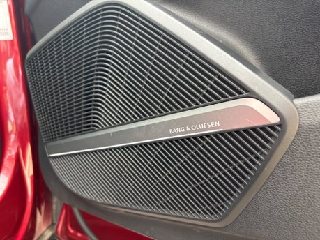 Audi Q5 2.0 TDI Sport SUV 5dr Diesel S Tronic quattro Euro 6 (s/s) (190 ps) 26