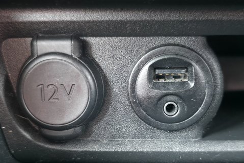 Peugeot 208 PURETECH ACTIVE.. 6 SERVICES.. 1 PREVIOUS KEEPER.. £20 ROAD TAX  31