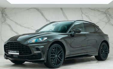Aston Martin DBX 707 6
