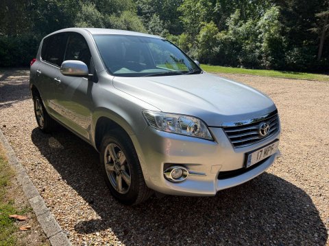 Toyota Rav4 2.0 RAV4 XT-R Valvematic CVT 4WD 5dr 2