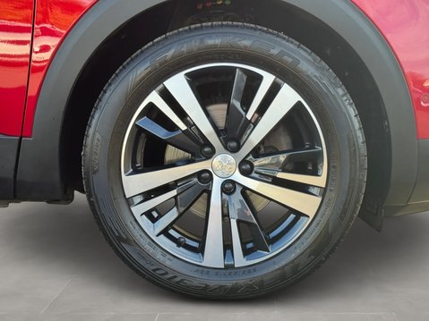 Peugeot 3008 1.2 PureTech Allure 5dr EAT8 13