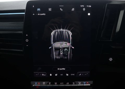 Renault Austral 1.2 Austral Techno Espirit Alpine HEV Auto 5dr 36