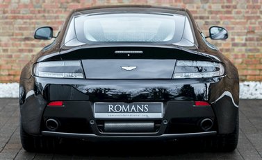Aston Martin V12 Vantage S 5