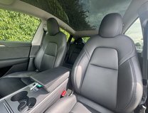 Tesla Model Y (Dual Motor) Long Range SUV 5dr Electric Auto 4WDE (384 bhp) 8