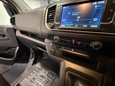 Peugeot Expert 1.5 Expert Professional Premium + L2 BlueHDi 23