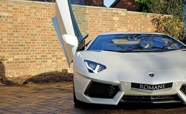 Lamborghini Aventador LP 700-4 7