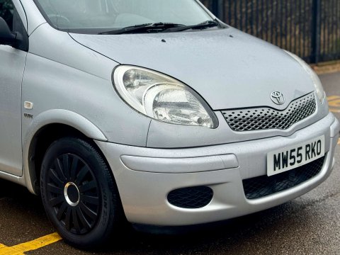 Toyota Yaris Verso 1.3 Yaris Verso T3 Auto 5dr 33