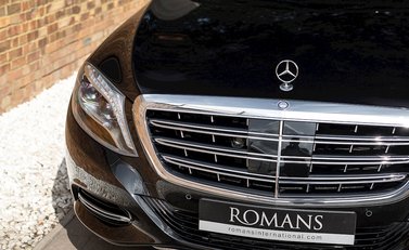 Mercedes-Benz M Class S600 33
