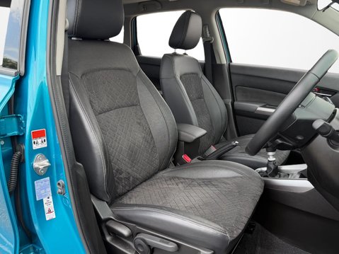 Suzuki Vitara 1.4 Boosterjet 48V Hybrid SZ5 5dr 21