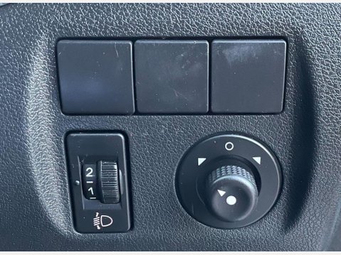 Citroen Berlingo 1.6 HDi 625 LX Panel Van 5dr Diesel Manual L1 (153 g/km, 75 bhp) 25