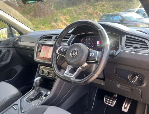 Volkswagen Tiguan 2.0 Tiguan R-Line Tech TDI Semi-Auto 5dr 14