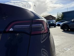Tesla Model Y SUV 5dr Electric Auto RWD (346 ps) 18