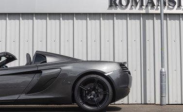 McLaren 650S Spider 29
