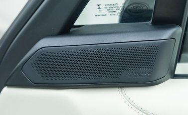 Land Rover Range Rover P400 AUTOBIOGRAPHY LWB 7 Seater 29