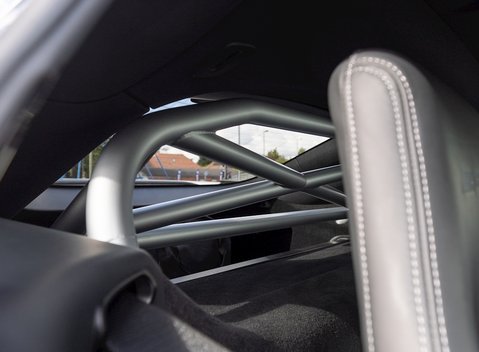 Mercedes-Benz AMG GT R GT R Premium 13