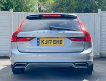 Volvo V90 2.0 D5 PowerPulse R-Design Pro Estate 5dr Diesel Auto AWD Euro 6 (235 ps) 10