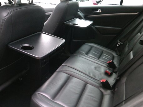 Volkswagen Tiguan SE TDI BLUEMOTION TECHNOLOGY 4MOTION DSG ONLY 53,000 MILES FROM NEW 18