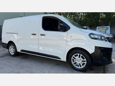 Vauxhall Vivaro 1.5 Turbo D 2900 Sportive Panel Van 6dr Diesel Manual L2 H1 Euro 6 (s/s) (1 6