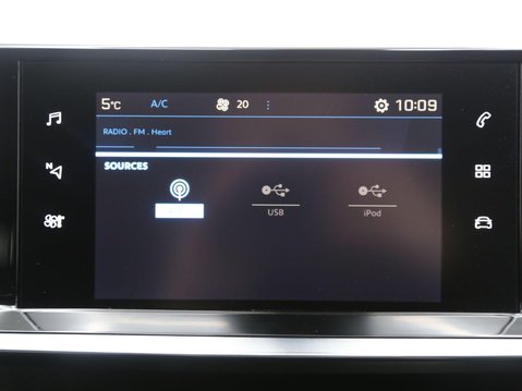 Peugeot 208 1.2 PureTech Allure Euro 6 (s/s) 5dr 16