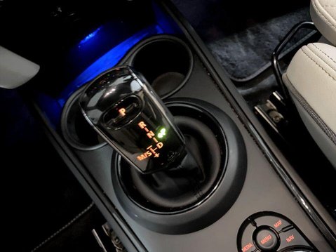 Mini Countryman 1.5 Cooper Exclusive SUV 5dr Petrol Steptronic Euro 6 (s/s) (136 ps) Blueto 16