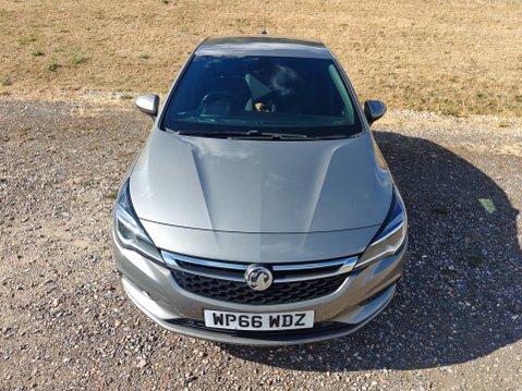 Vauxhall Astra SRI 12