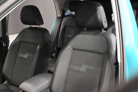 Volkswagen T-Cross 1.0 T-Cross SEL TSi 5dr 27