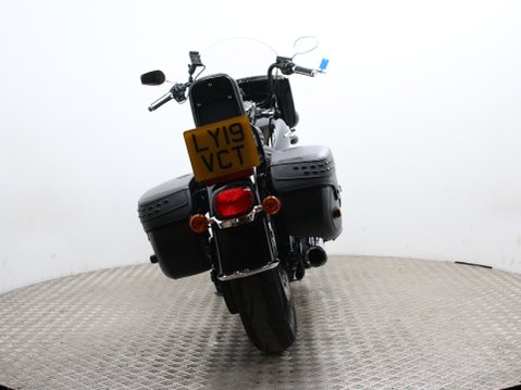 Harley-Davidson Softail Heritage SOFTAIL HERITAGE CLASSIC 114 19 FLHCS 5