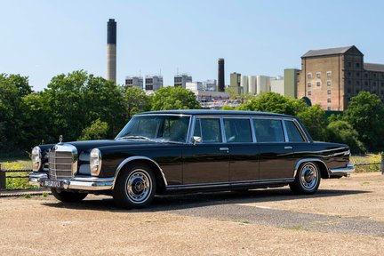 Mercedes-Benz 600 Pullman 1