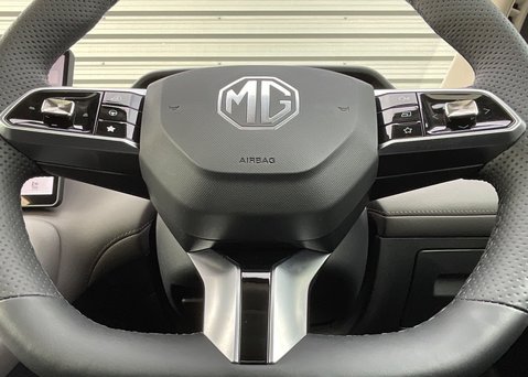 MG MGS6 EV 77kWh TROPHY 22