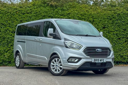 Ford Tourneo Custom 2.0 310 Titanium Minibus Double Cab 5dr Diesel Manual L2 Euro 6 (130 ps)