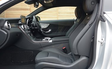 Mercedes-Benz C Class C63 Coupe Premium 20