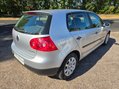 Volkswagen Golf SE 6