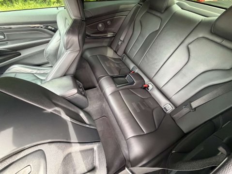 BMW M4 3.0 M4 Semi-Auto 2dr 27