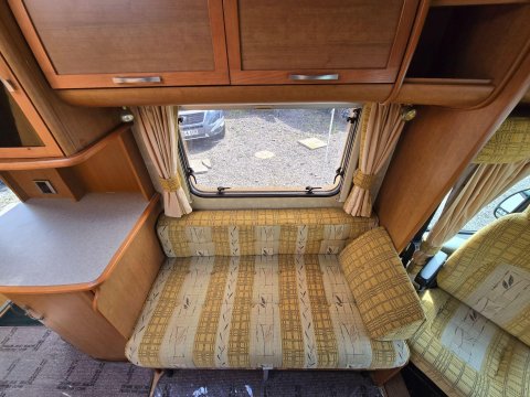 Bessacarr E410 Motor Home 22