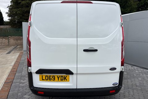 Ford Transit Custom 320 L2 Leader Panel Van - Air Con / Sat Nav 12