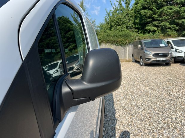 Vauxhall Combo SWB L1H1 Low Roof Category S Prime Air Con Sensors EURO 6 NO VAT 20