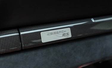 Porsche 911 GT2 RS (991) 20