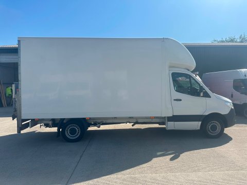Mercedes-Benz Sprinter 315 CDI PROGRESSIVE 4