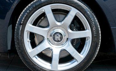 Rolls-Royce Wraith 10