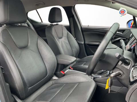 Vauxhall Astra 1.4T 16V 150 Elite 5dr Auto 16