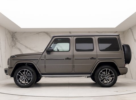 Mercedes-Benz G Series AMG Line Premium Plus 2