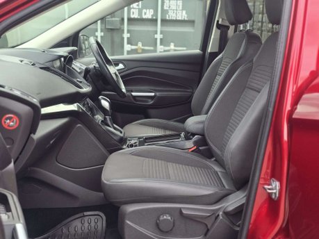 Ford Kuga 2.0 TDCi Titanium SUV 5dr Diesel Powershift AWD Euro 6 (s/s) (180 ps) 38
