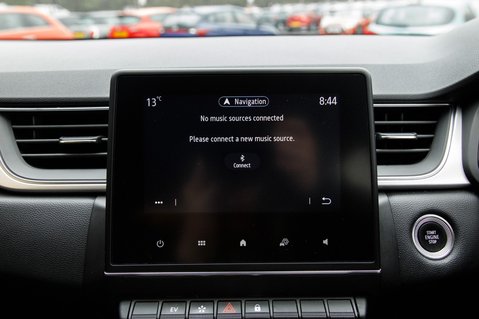 Renault Captur TECHNO E-TECH 29