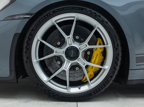 Porsche 911 GT3 (992) 