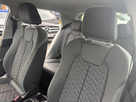Audi A1 1.0 TFSI 25 Sport Sportback Euro 6 (s/s) 5dr 19