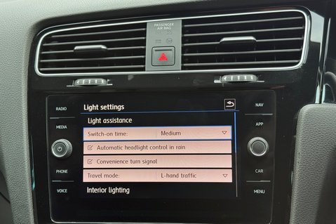 Volkswagen Golf R-LINE EDITION TSI EVO DSG 47