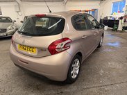 Peugeot 208 1.4 HDi Active Euro 5 5dr 8